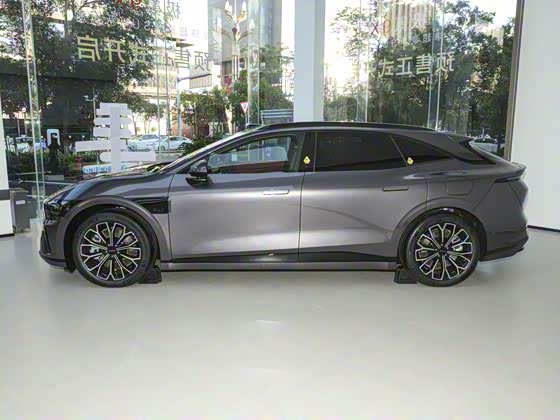 Zeekr 007GT 2025