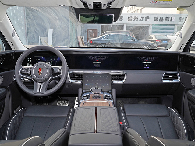 Hongqi E-HS9 2024