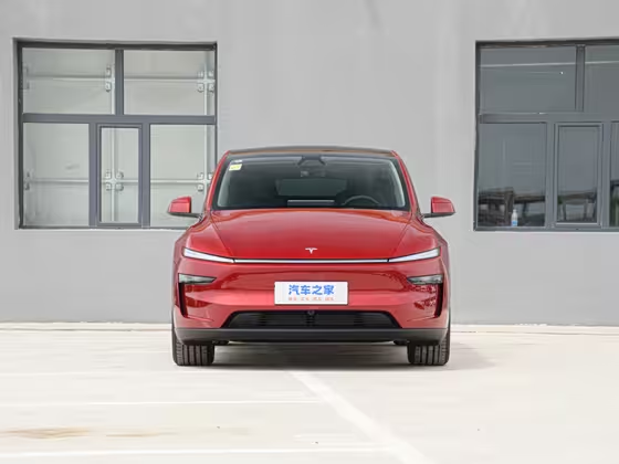 Tesla Model Y 2025