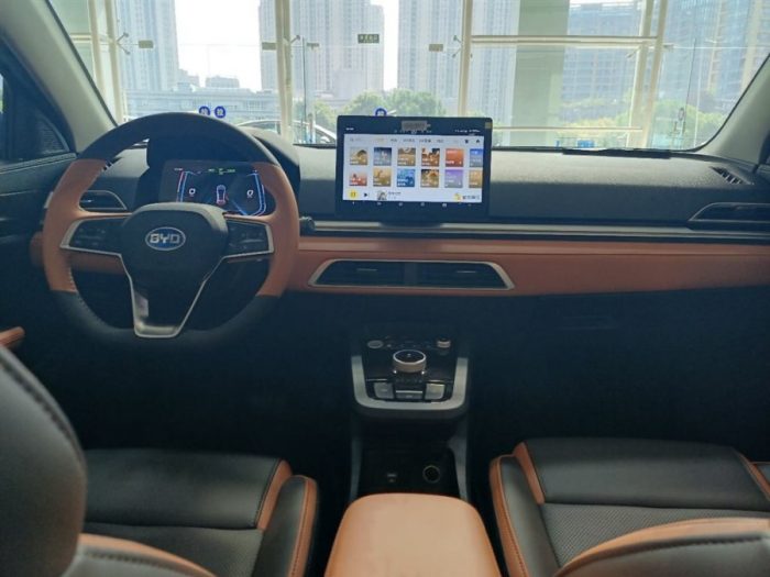 BYD e2 2021