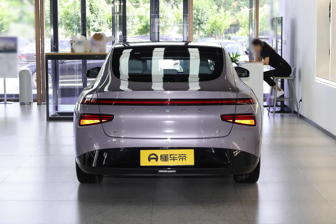 Xpeng P7 2024