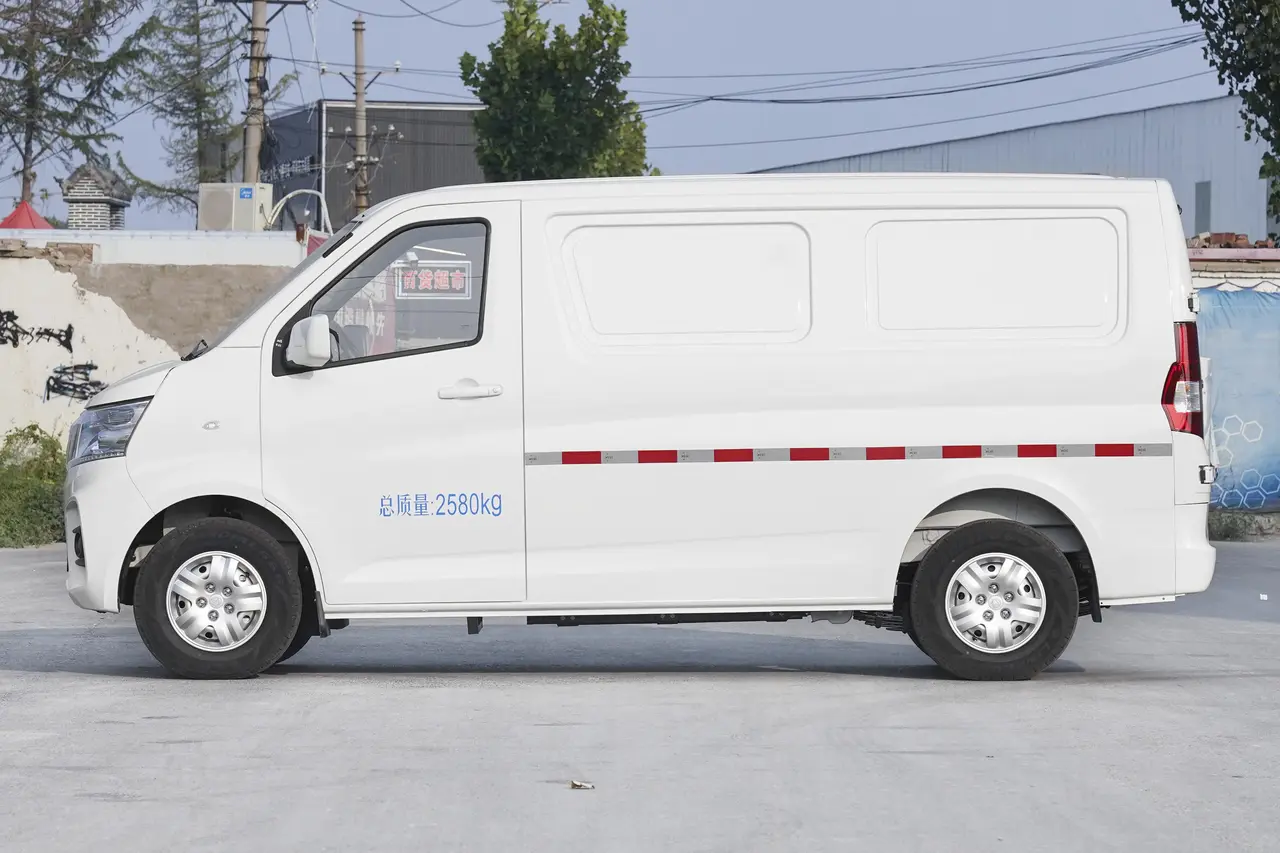 Changan Kaicheng Ruixing EM60 2023