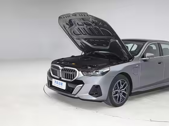 BMW 5 series 2025