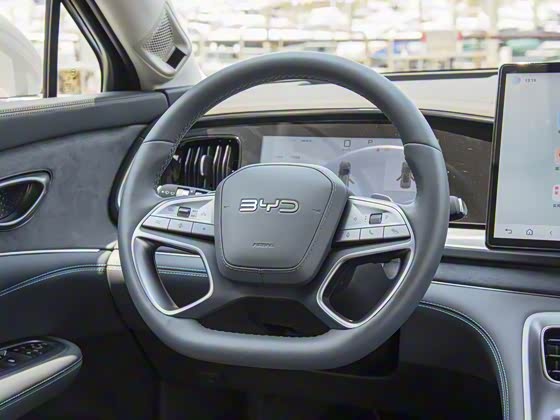 BYD Sea Lion 07 2025