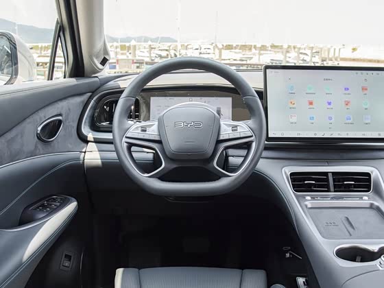 BYD Sea Lion 07 2025