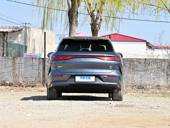 BYD Tang L 2025
