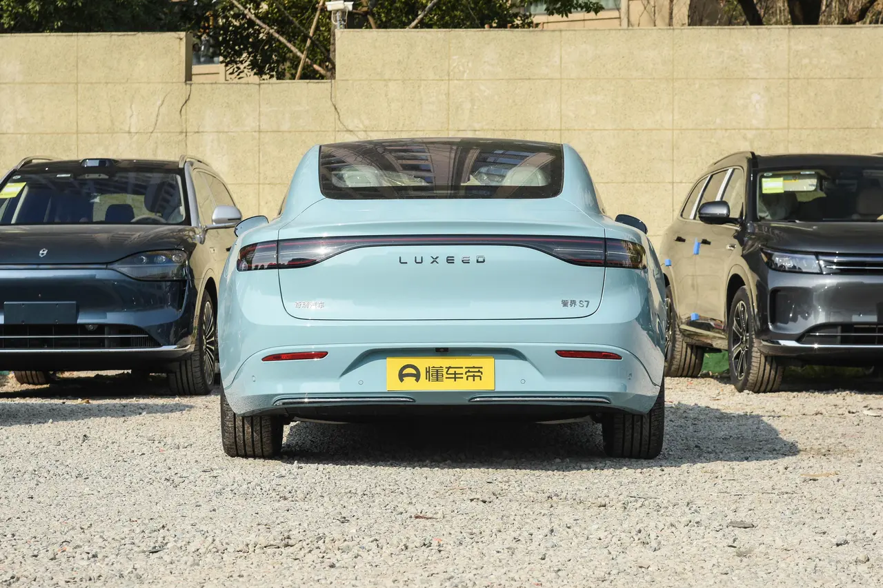 Luxeed S7 2025