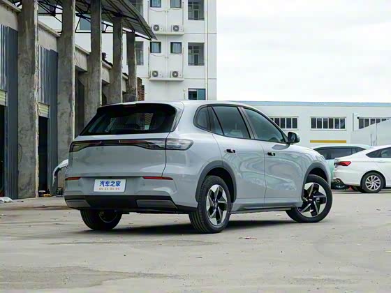 Geely Galaxy E5 2024