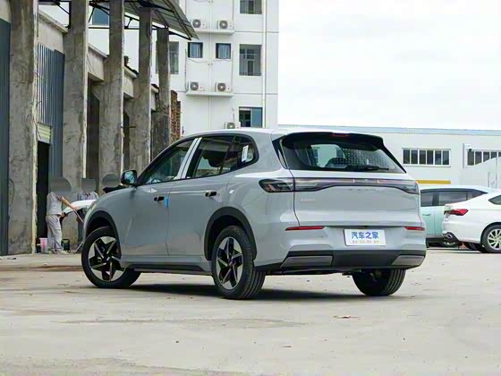 Geely Galaxy E5 2024
