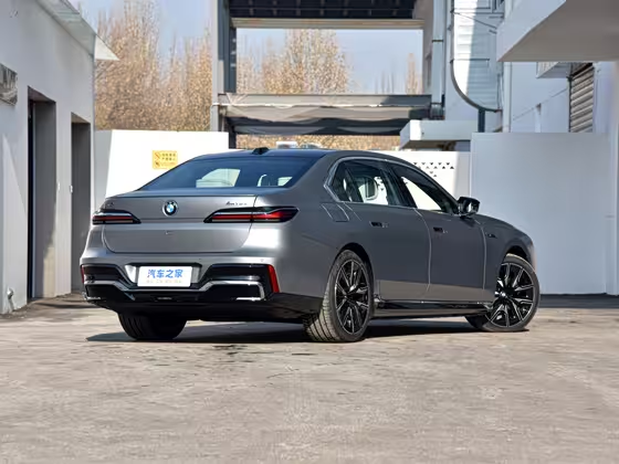 BMW I7 2023