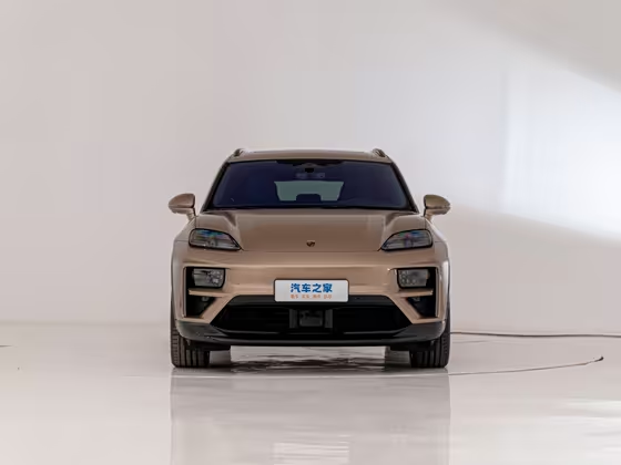 Porsche Macan EV 2024