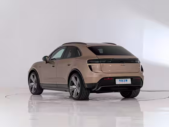 Porsche Macan EV 2024