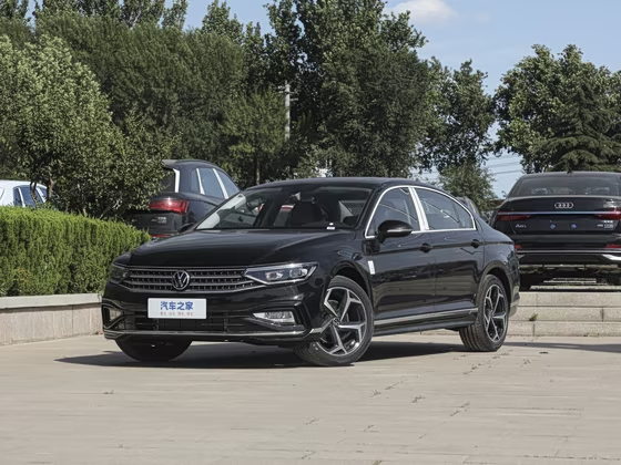 Volkswagen Magotan 2025