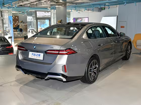 BMW I5 2024