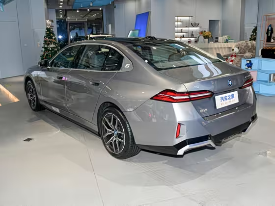 BMW I5 2024