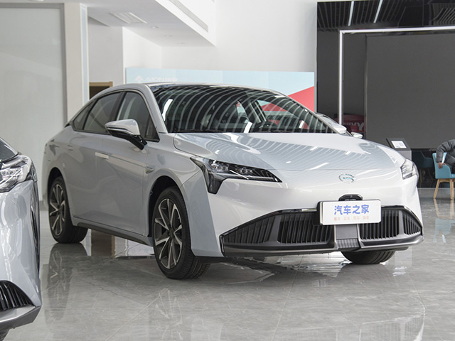 GAC Aion S 2023