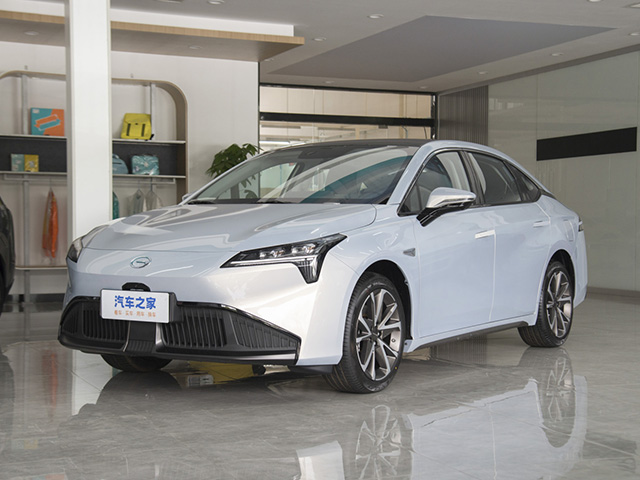 GAC Aion S 2023
