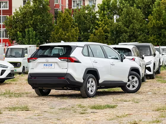 Toyota RAV4 2025