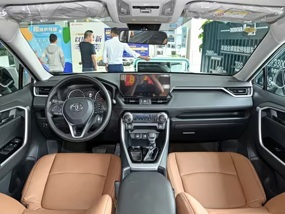 Toyota RAV4 2025