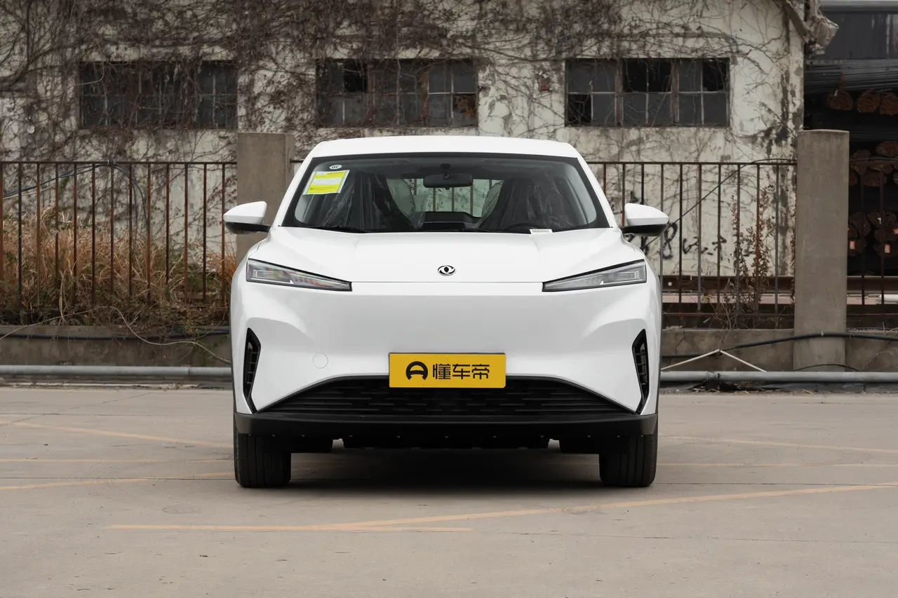 Dongfeng Aeolus Sky EV 2024