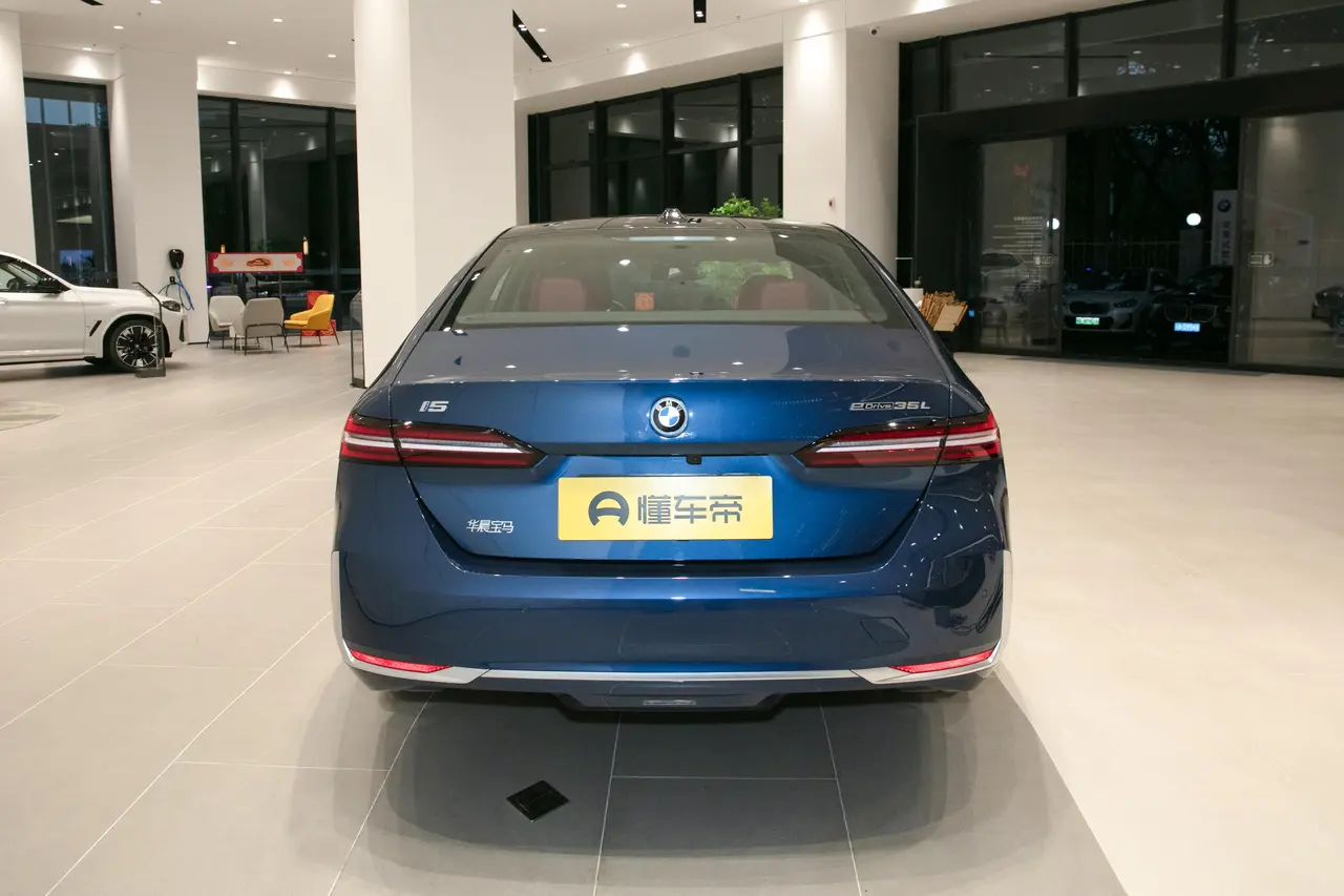 BMW I5 2024