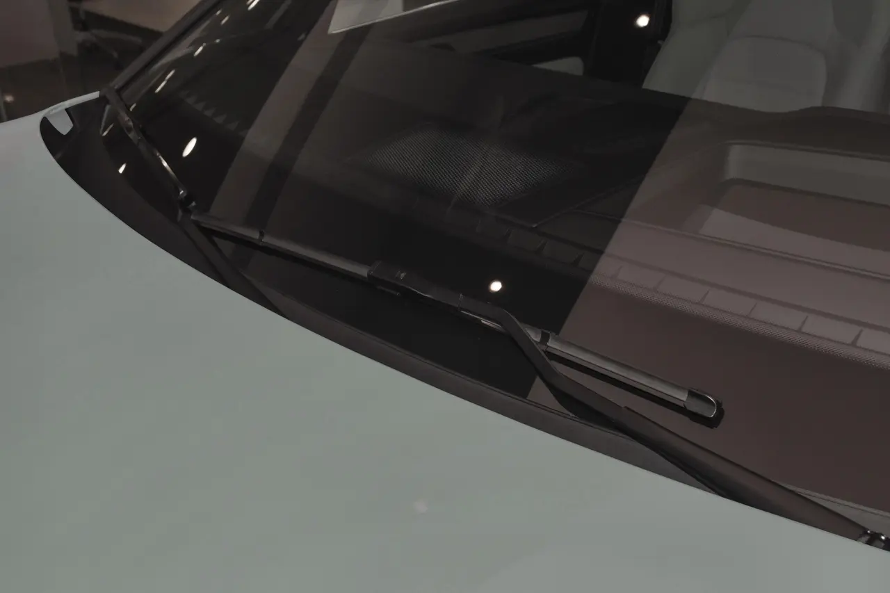 Porsche Macan EV 2024