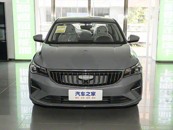 Geely Emgrand 2025