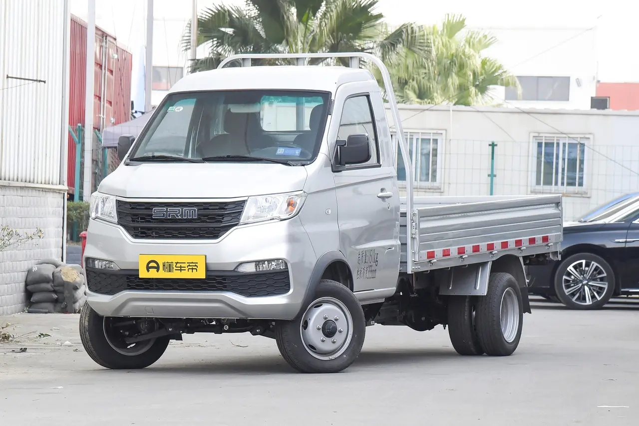 SRM Xinyuan T2S EV 2021