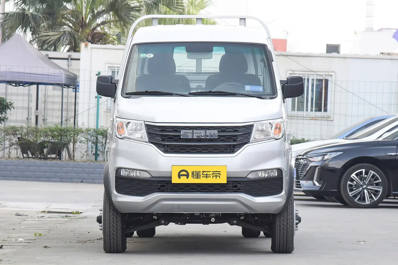 SRM Xinyuan T2S EV 2021