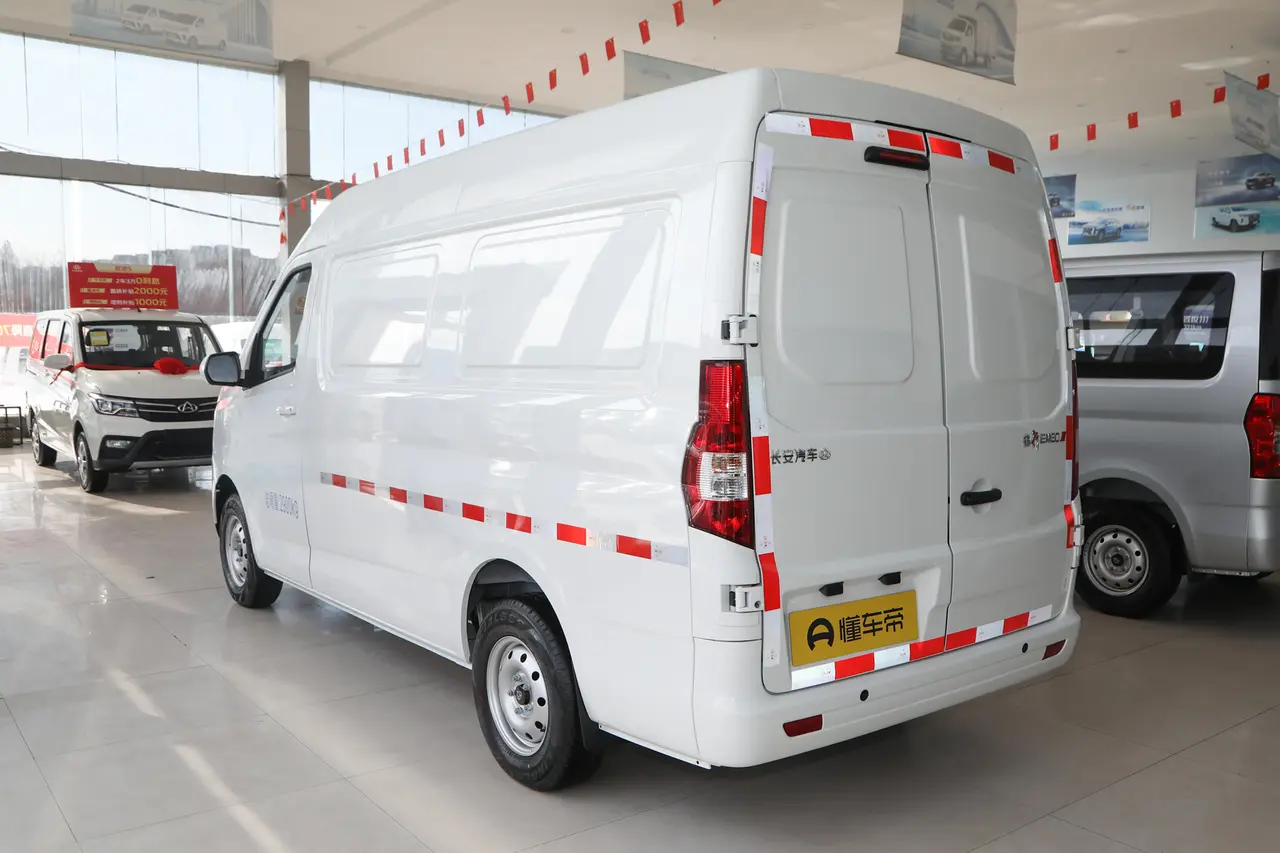 Changan Kaicheng Ruixing EM80 2023