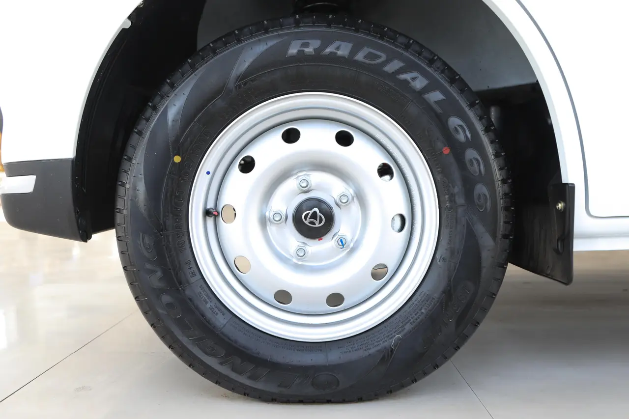 Changan Kaicheng Ruixing EM80 2023