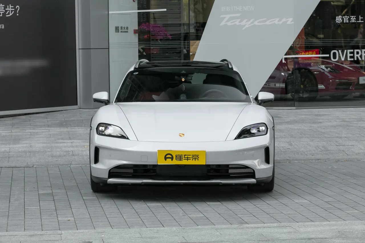Porsche Taycan 2024