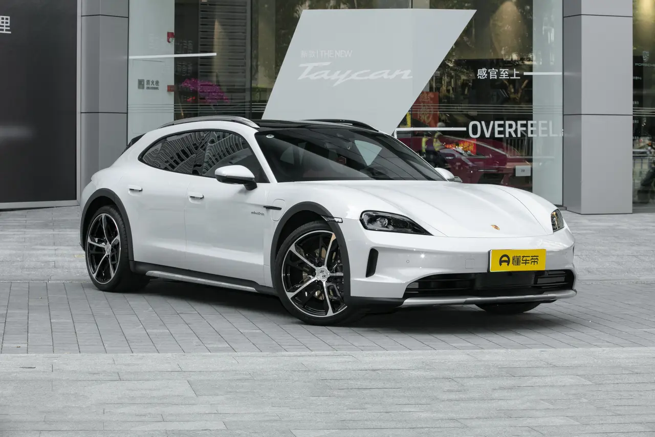 Porsche Taycan 2024