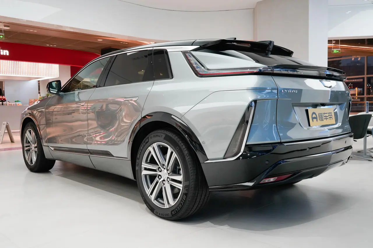Cadillac Lyriq 2022