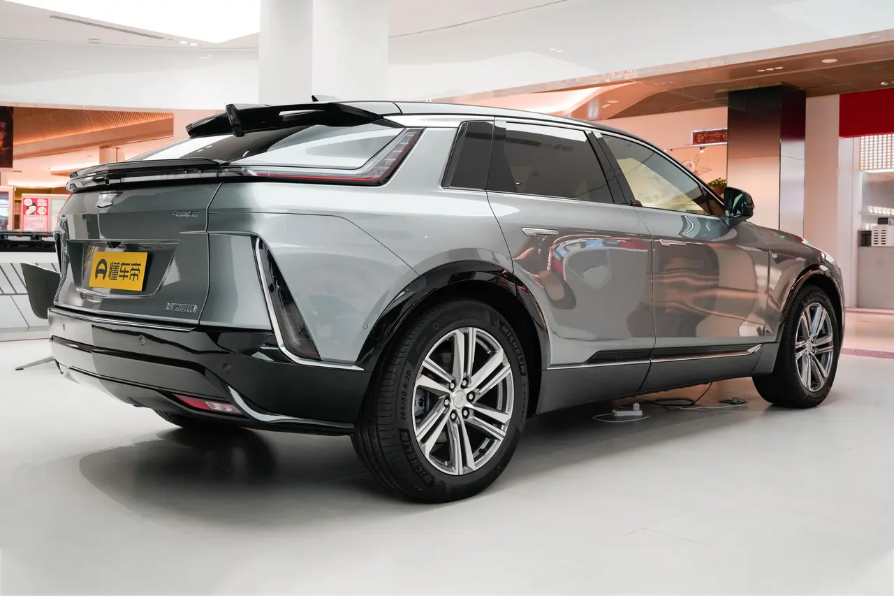 Cadillac Lyriq 2022