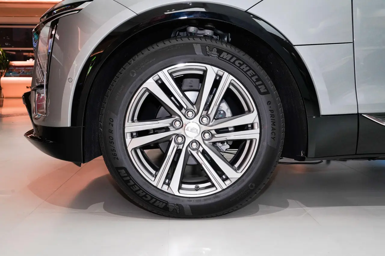Cadillac Lyriq 2022