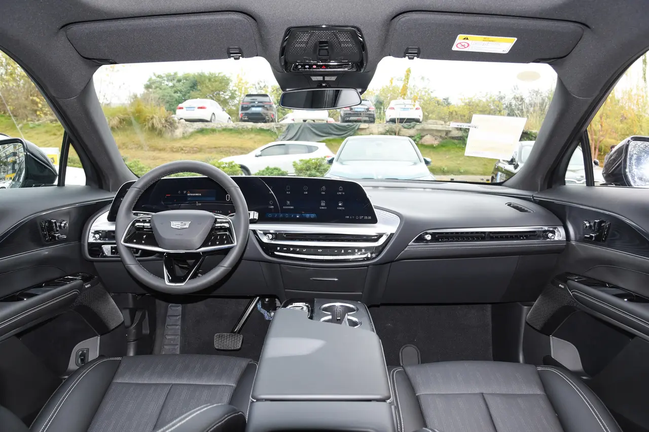 Cadillac Lyriq 2022