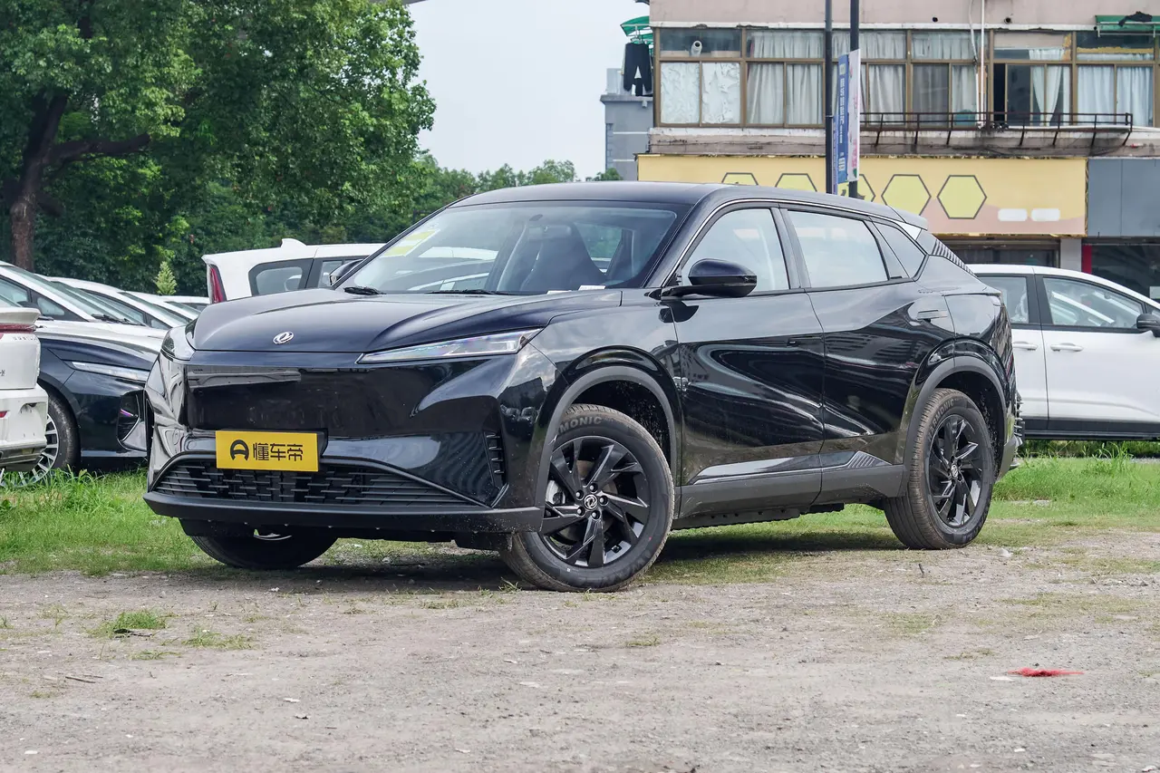 Dongfeng Aeolus Sky EV 2024