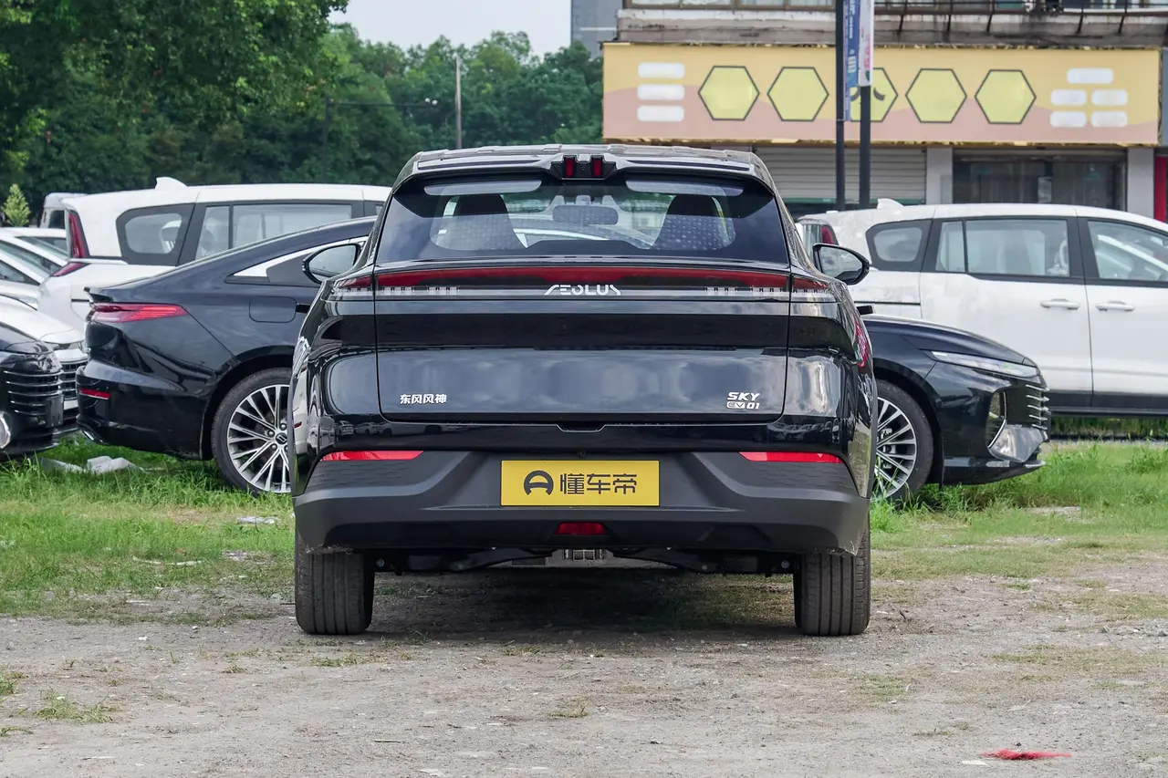 Dongfeng Aeolus Sky EV 2024