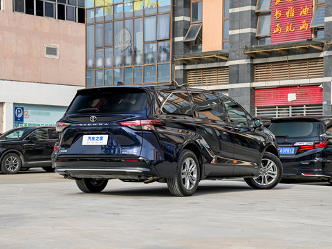 Toyota Sienna 2024
