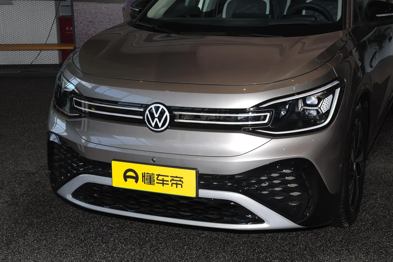 Volkswagen ID.6 Crozz 2024