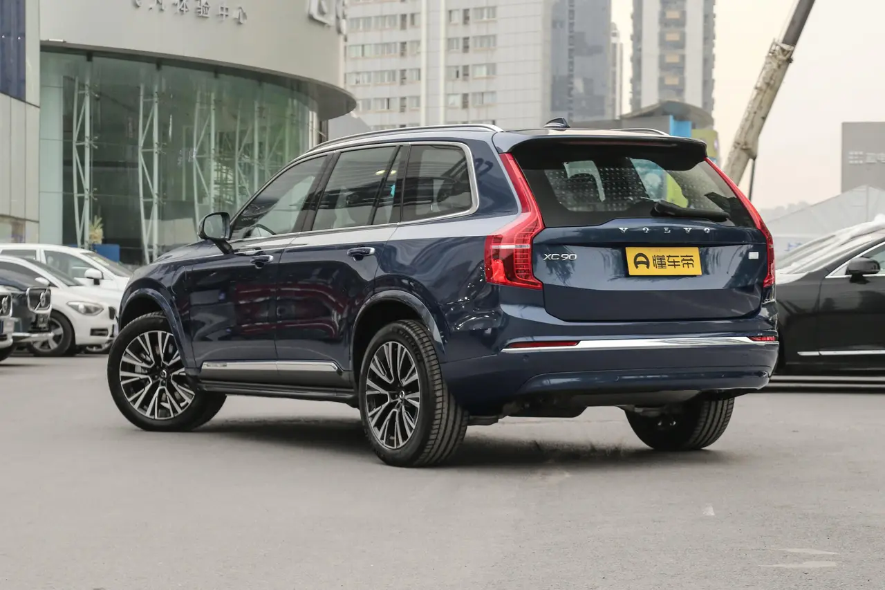 Volvo XC90 Recharge 2024