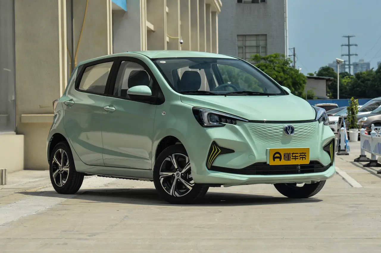 Changan Auchan Ben Ben E-Star 2023