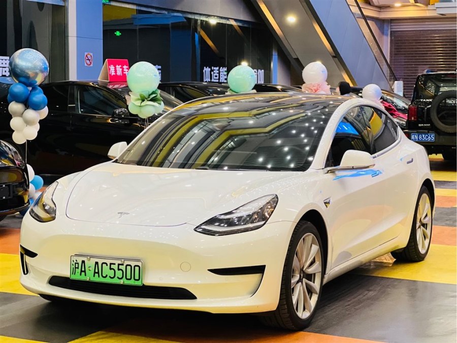 Tesla Model 3 2020