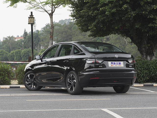 Weltmeister E.5 2022