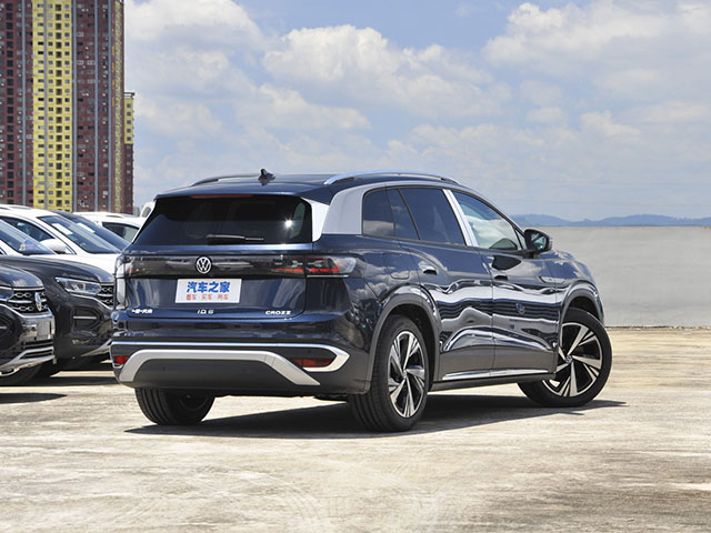 Volkswagen ID.6 2022