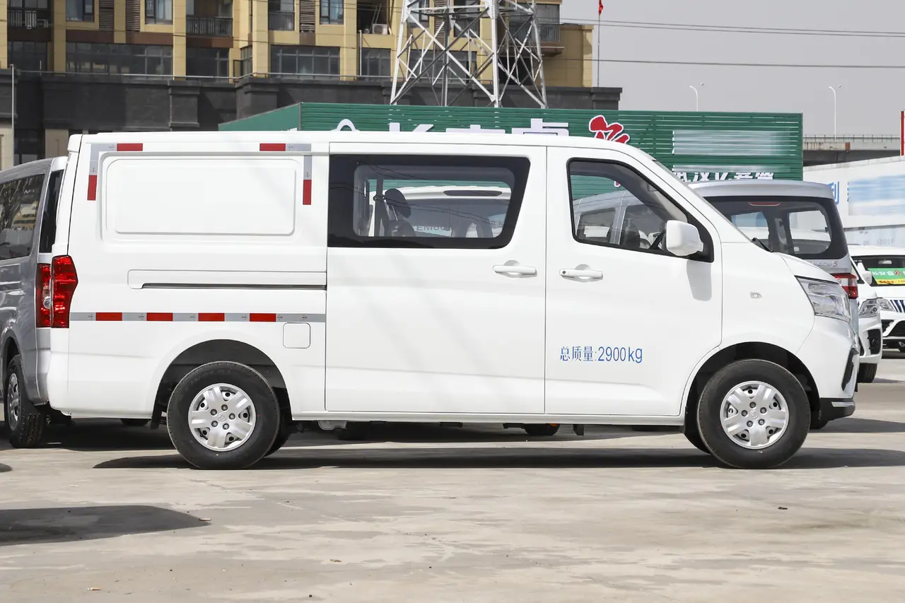 Changan Kaicheng Ruixing EM80 2023