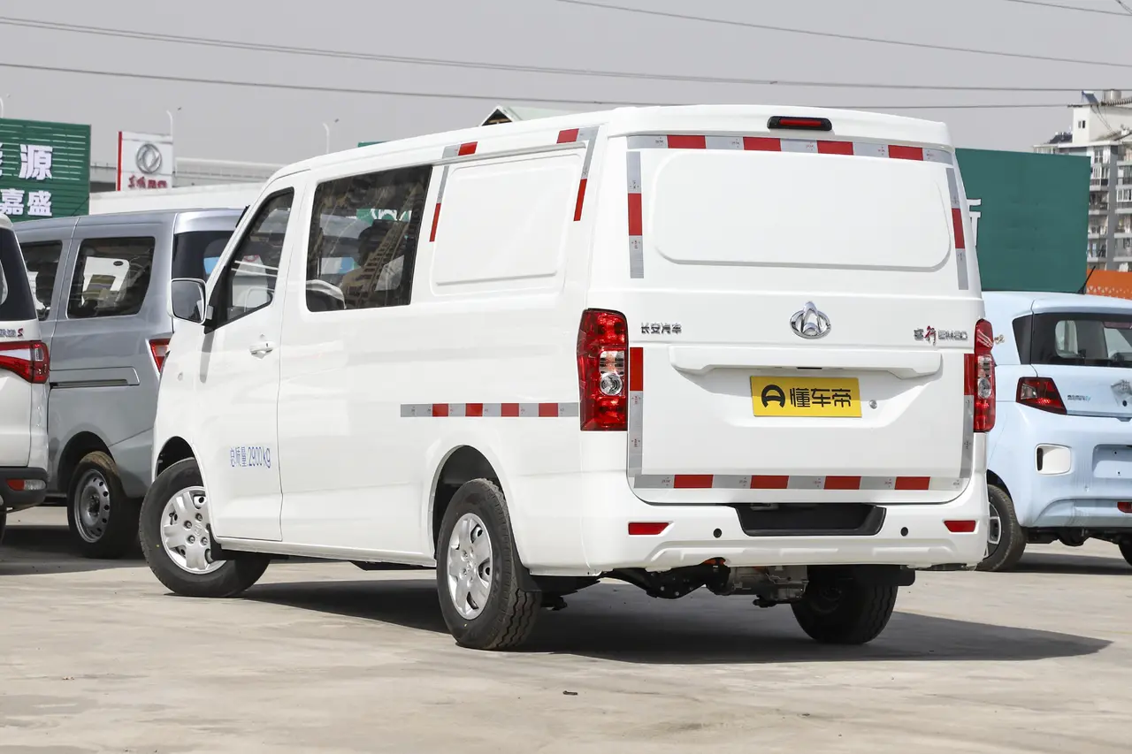 Changan Kaicheng Ruixing EM80 2023