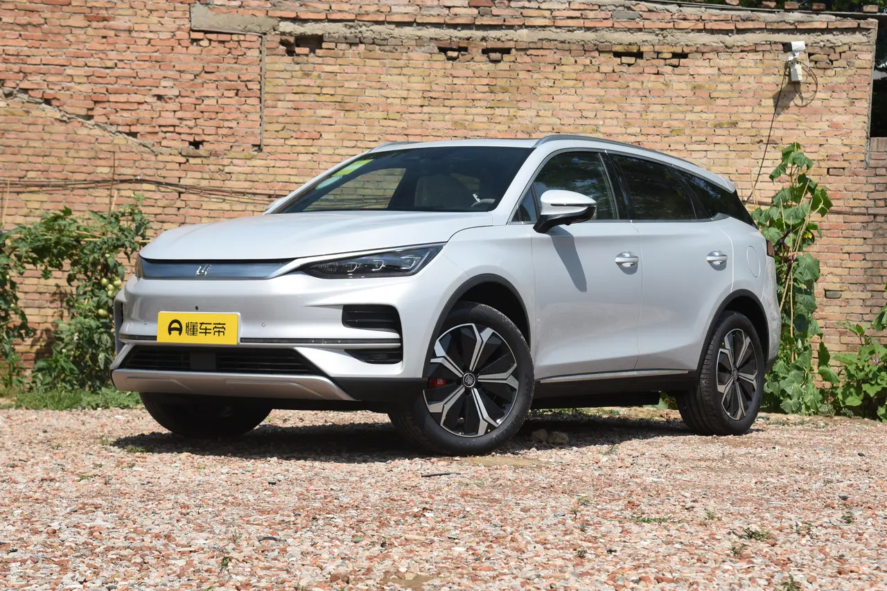 BYD Tang EV 2024