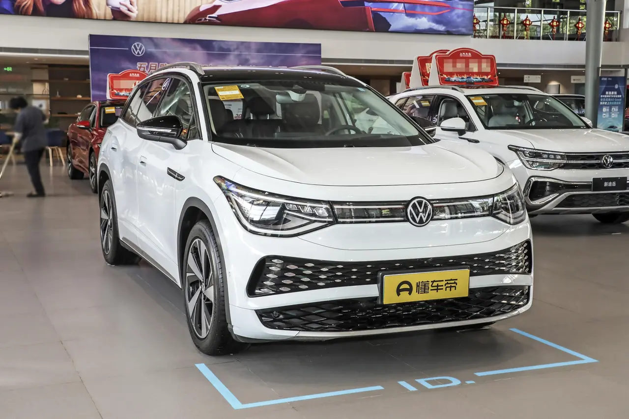 Volkswagen ID.6 X 2023